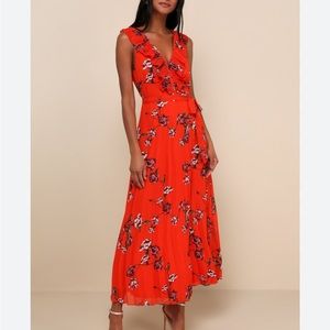 Lulus Loved By You Red Orange Floral Print Pleated Chiffon Maxi Dress !